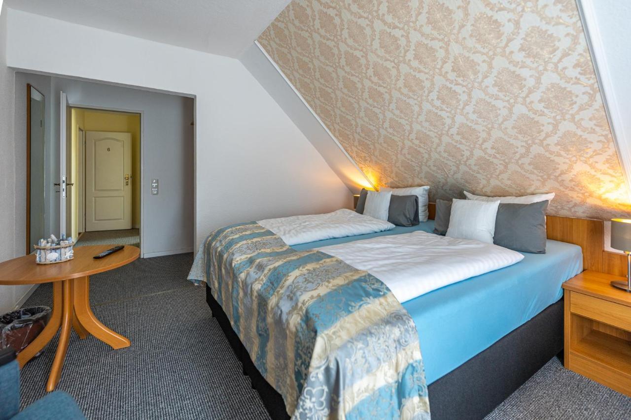 Hotel Nordstern Neuharlingersiel Exteriör bild